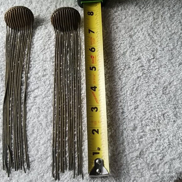 Vintage Jack Smile fringe clip-on earrings - Picture 4 of 6